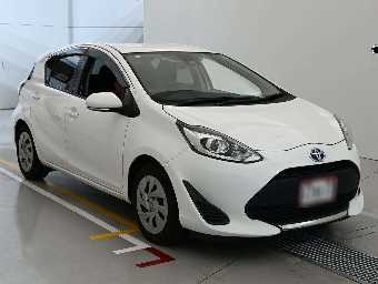 TOYOTA AQUA 2021 Image 5