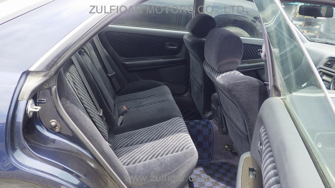 TOYOTA MARK II 1997 Image 11