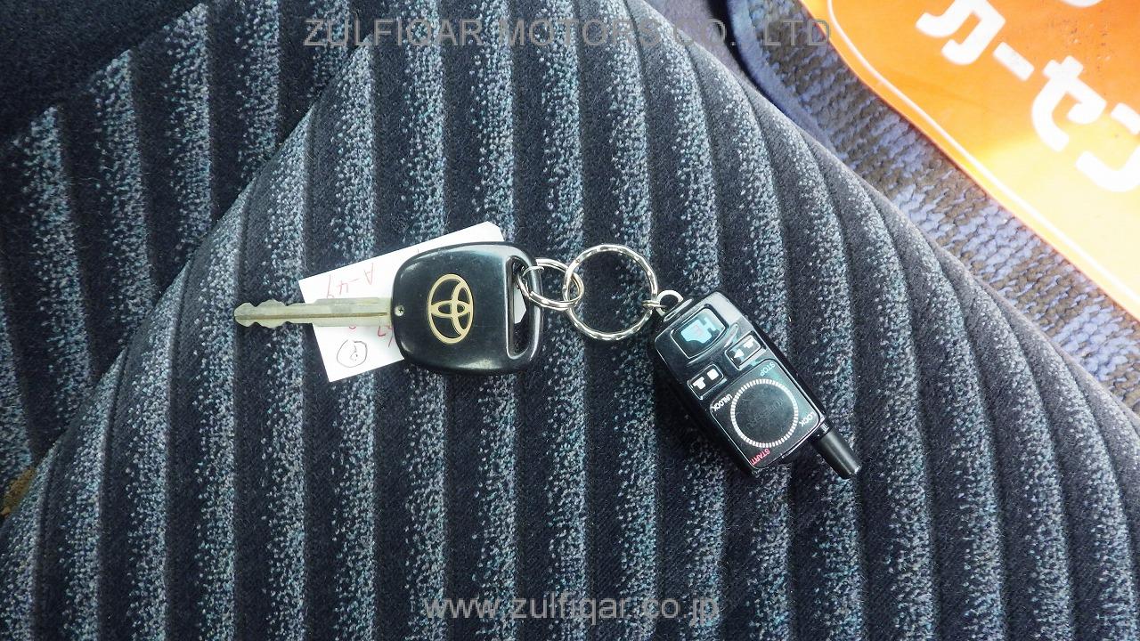 TOYOTA MARK II 1997 Image 9