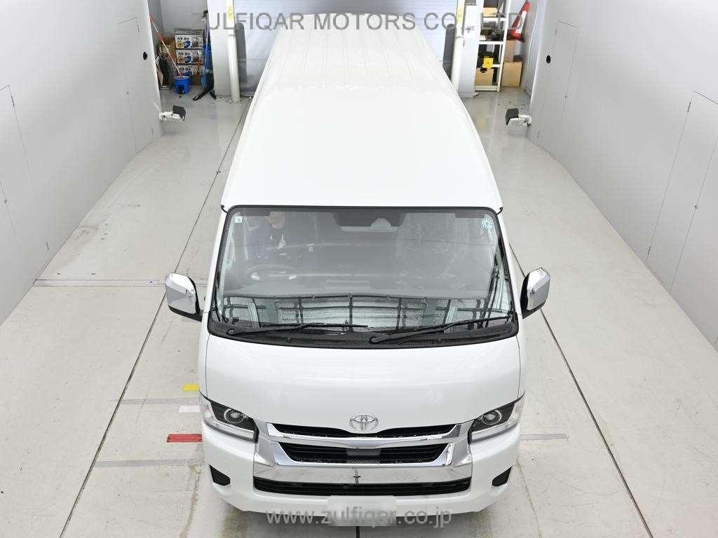 TOYOTA HIACE WAGON 2026 Image 7