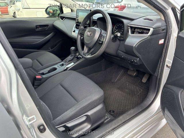 TOYOTA COROLLA TOURING 2020 Image 5