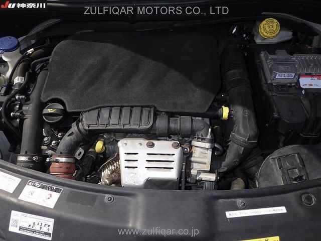 PEUGEOT 208 2016 Image 11