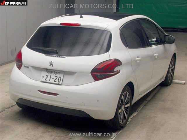 PEUGEOT 208 2016 Image 4