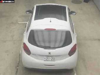 PEUGEOT 208 2016 Image 5