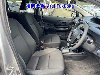 TOYOTA AQUA 2019 Image 6