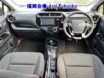 TOYOTA AQUA 2019 Image 7