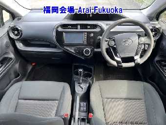 TOYOTA AQUA 2019 Image 4