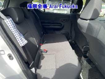 TOYOTA AQUA 2019 Image 8