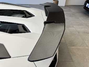 LAMBORGHINI AVENTADOR 2016 Image 33