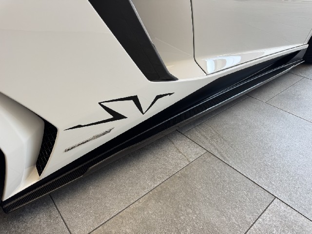 LAMBORGHINI AVENTADOR 2016 Image 44