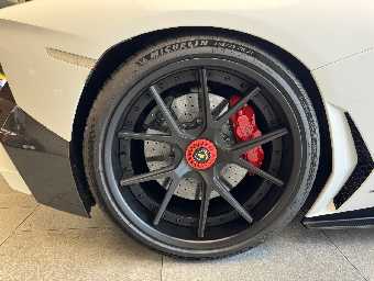 LAMBORGHINI AVENTADOR 2016 Image 41