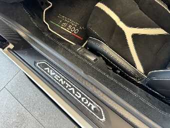 LAMBORGHINI AVENTADOR 2016 Image 46