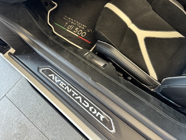 LAMBORGHINI AVENTADOR 2016 Image 52