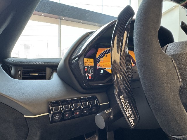 LAMBORGHINI AVENTADOR 2016 Image 55