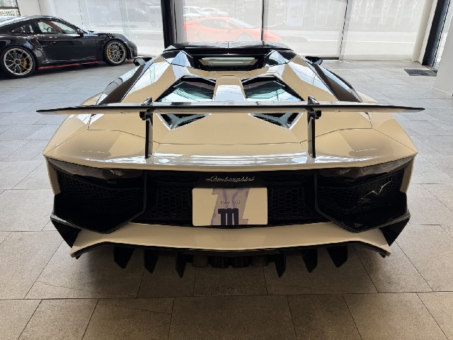 LAMBORGHINI AVENTADOR 2016 Image 80