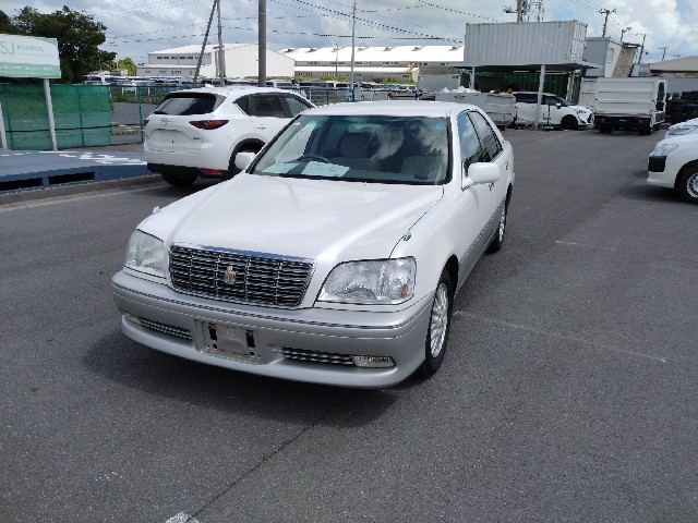 TOYOTA CROWN 2000 Image 20
