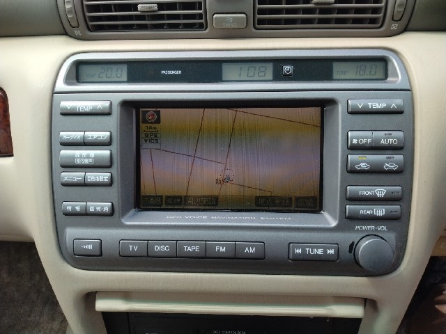 TOYOTA CROWN 2000 Image 28