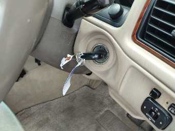 TOYOTA CROWN 2000 Image 11