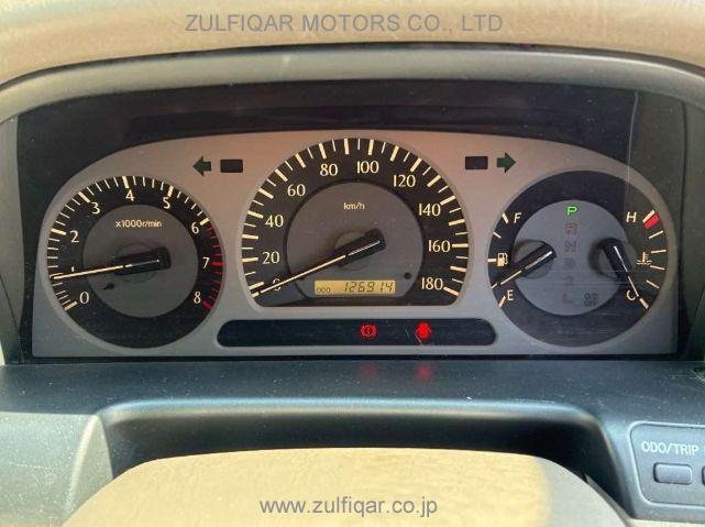 TOYOTA CROWN 2000 Image 8