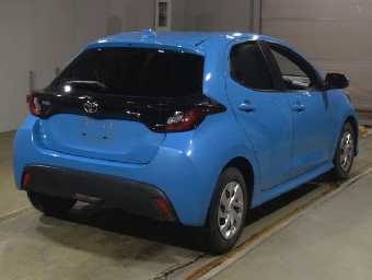 TOYOTA YARIS 2022 Image 2