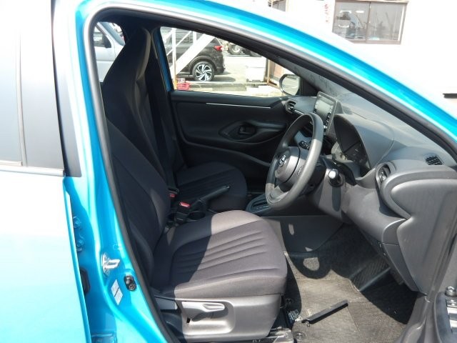 TOYOTA YARIS 2022 Image 23