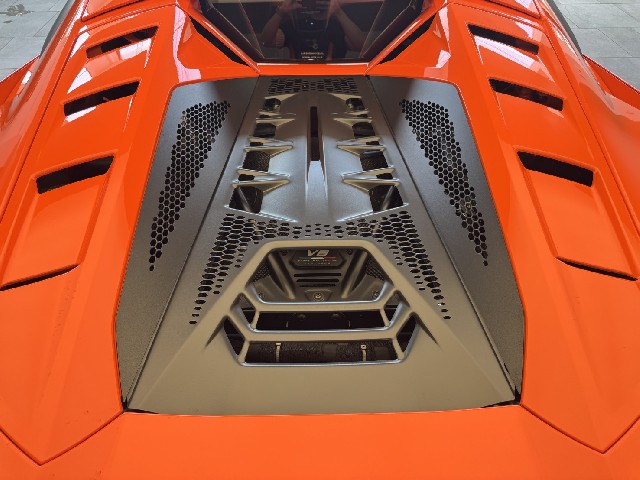 LAMBORGHINI TEMERARIO 2026 Image 25
