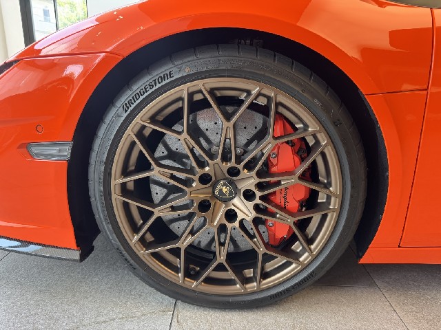 LAMBORGHINI TEMERARIO 2026 Image 28