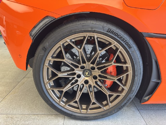 LAMBORGHINI TEMERARIO 2026 Image 30