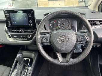 TOYOTA COROLLA TOURING 2020 Image 6