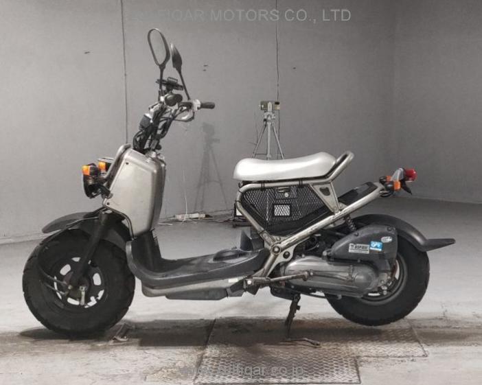 HONDA ZOOMER 1970 Image 2