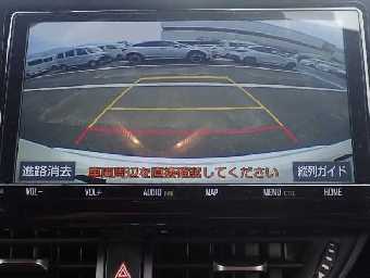 TOYOTA C-HR 2019 Image 8