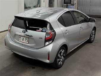TOYOTA AQUA 2019 Image 5