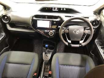 TOYOTA AQUA 2021 Image 5