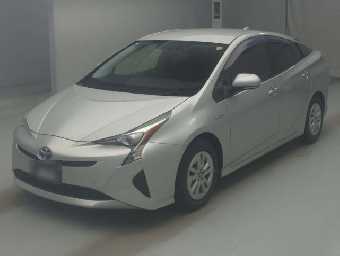 TOYOTA PRIUS 2017 Image 1