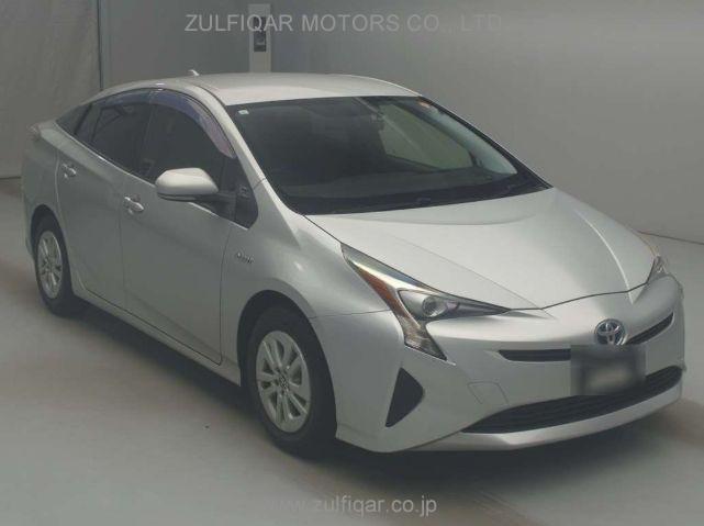 TOYOTA PRIUS 2017 Image 3