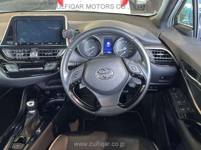 TOYOTA C-HR 2019 Image 7