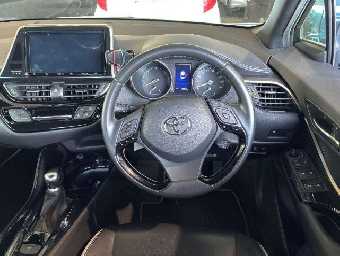 TOYOTA C-HR 2019 Image 7