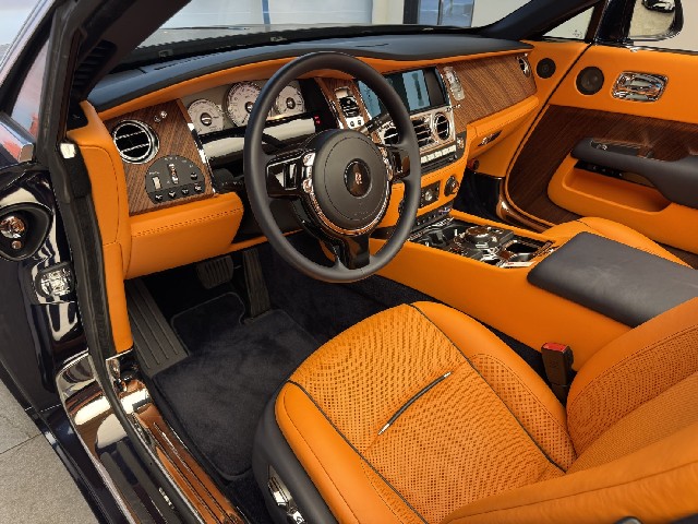 ROLLS ROYCE DAWN 2016 Image 26