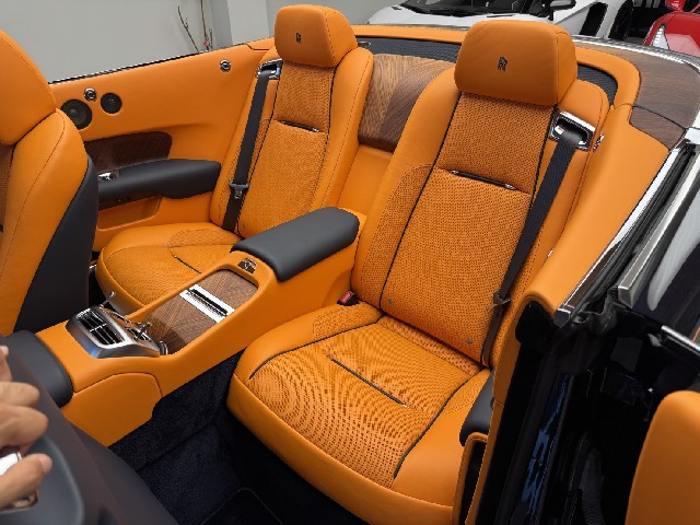 ROLLS ROYCE DAWN 2016 Image 30