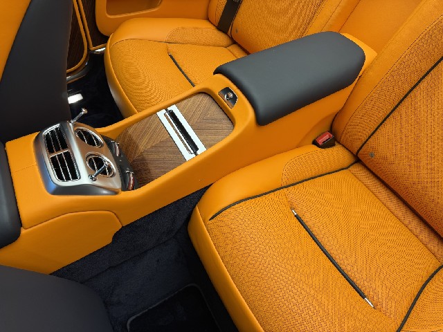 ROLLS ROYCE DAWN 2016 Image 32