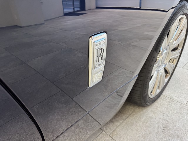 ROLLS ROYCE DAWN 2016 Image 45