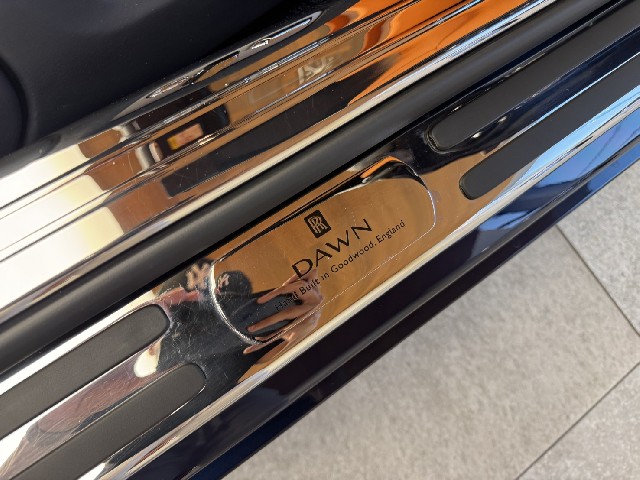 ROLLS ROYCE DAWN 2016 Image 53