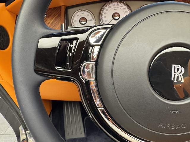 ROLLS ROYCE DAWN 2016 Image 56