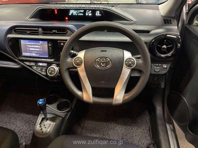 TOYOTA AQUA 2015 Image 6