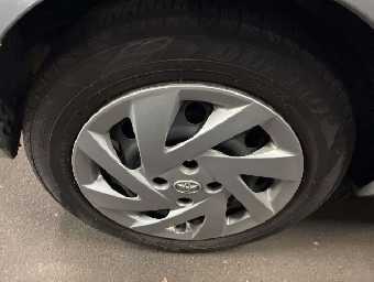 TOYOTA AQUA 2015 Image 9