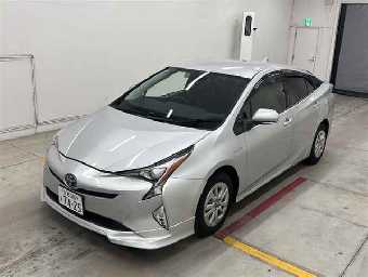 TOYOTA PRIUS 2017 Image 1