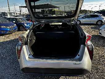 TOYOTA PRIUS 2017 Image 22