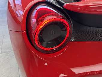 FERRARI 488 PISTA 2019 Image 14