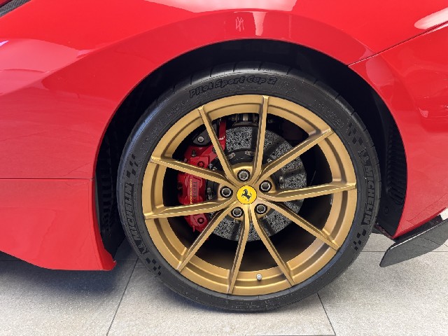 FERRARI 488 PISTA 2019 Image 26