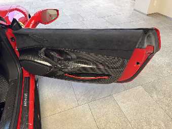FERRARI 488 PISTA 2019 Image 30